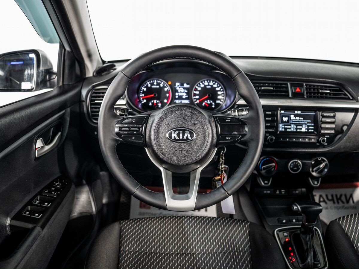 Kia Rio 2019 - фото автомобиля