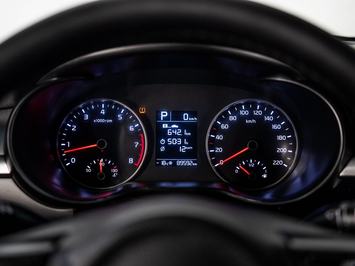 Kia Rio 2019 - фото автомобиля