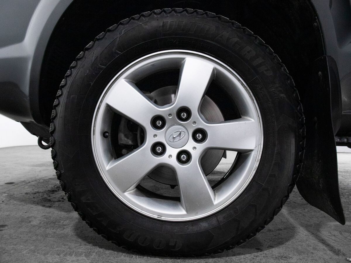 Hyundai Tucson 2007 - фото автомобиля