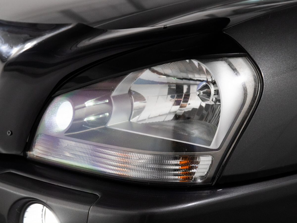 Hyundai Tucson 2007 - фото автомобиля