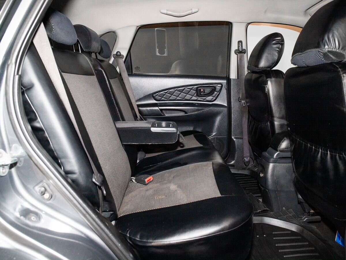 Hyundai Tucson 2007 - фото автомобиля