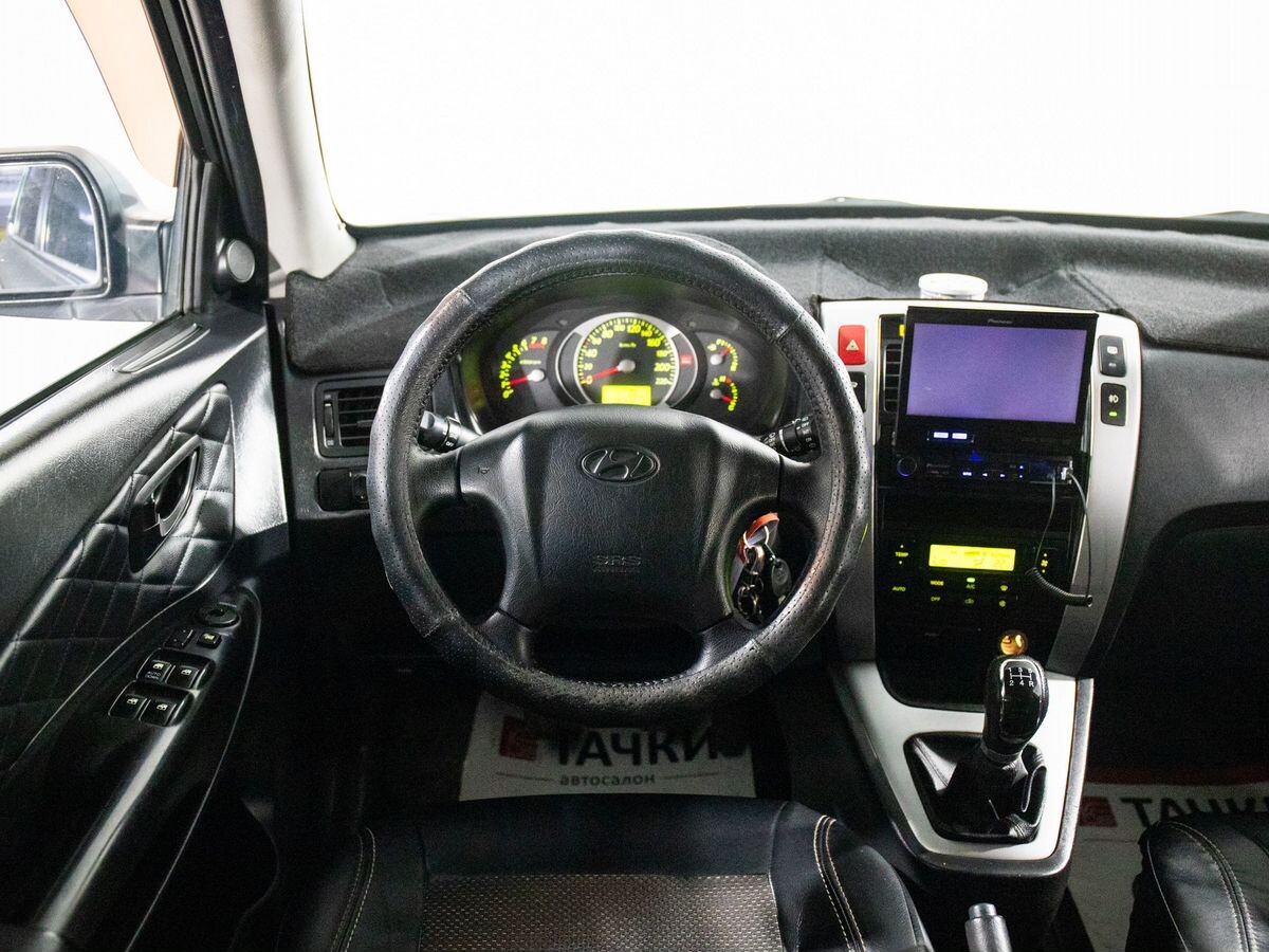 Hyundai Tucson 2007 - фото автомобиля
