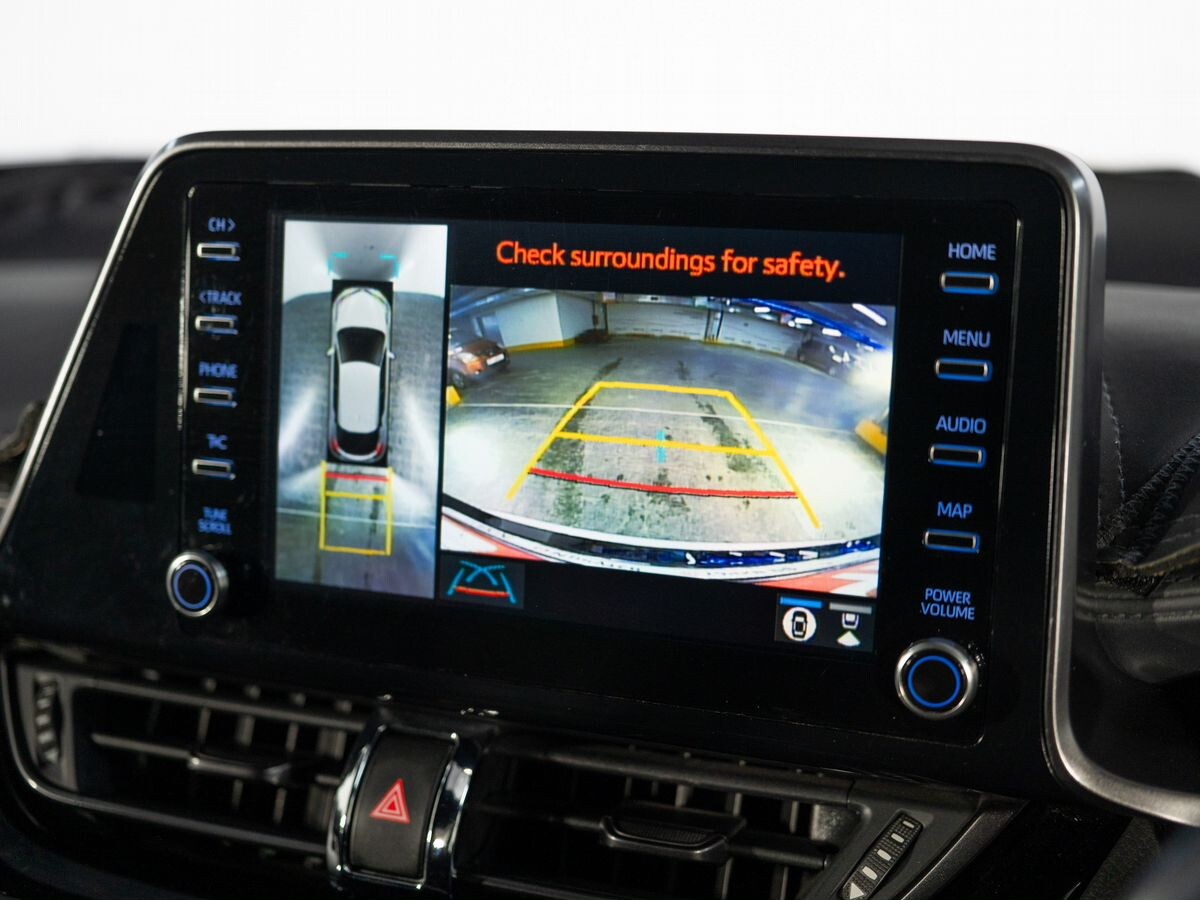 Toyota C-HR 2019 - фото автомобиля