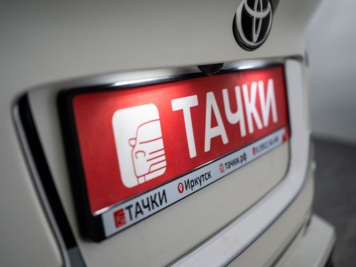 Toyota C-HR 2019 - фото автомобиля