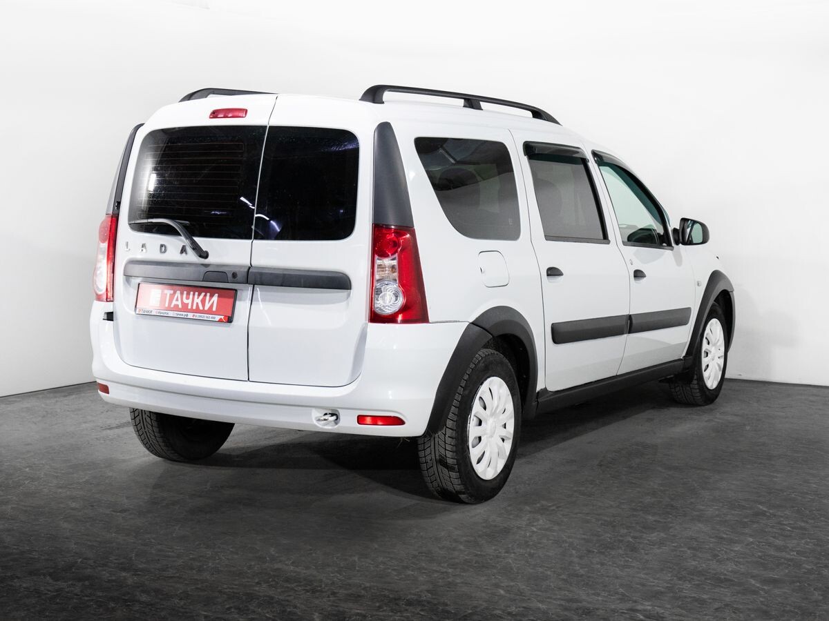Lada (ВАЗ) Largus 2020 - фото автомобиля