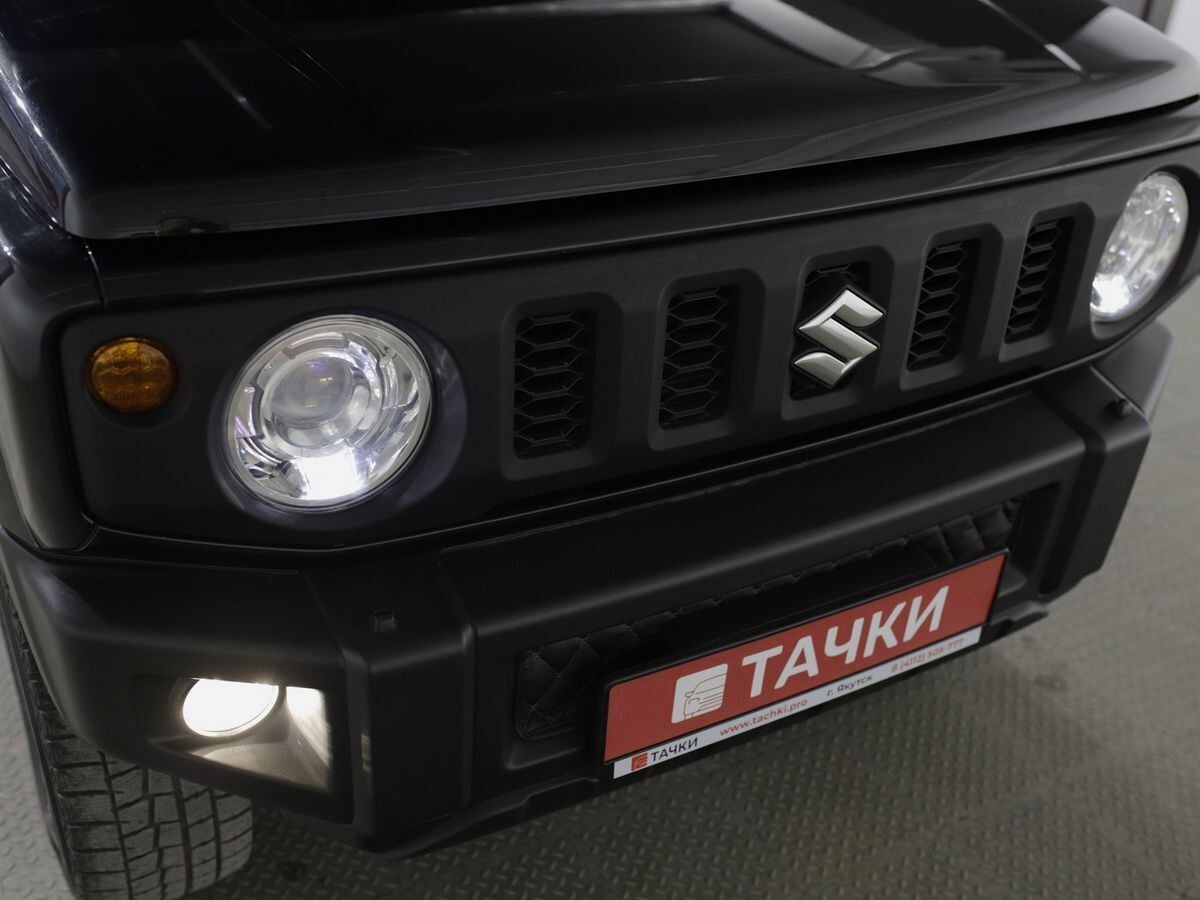 Suzuki Jimny 2020 - фото автомобиля