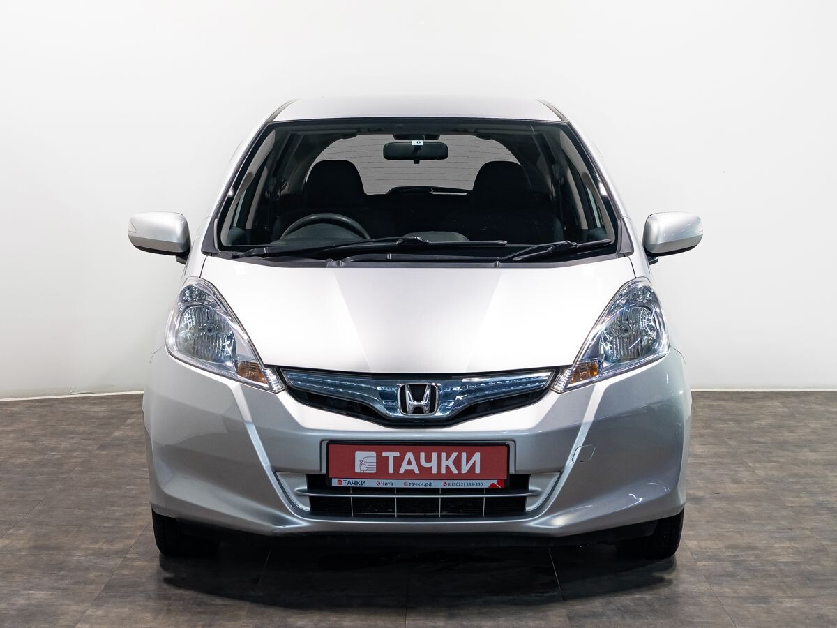 Honda Fit 2011 - фото автомобиля
