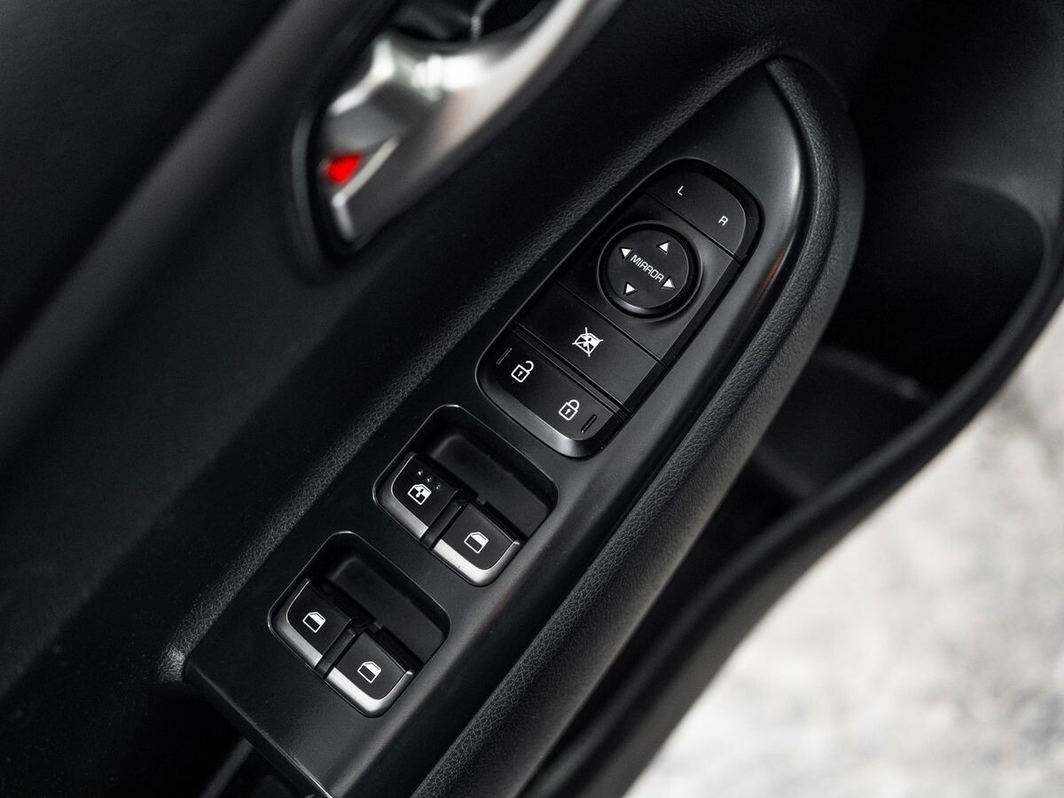 Kia Rio 2020 - фото автомобиля