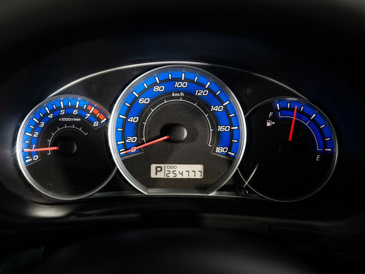 Subaru Exiga 2008 - фото автомобиля