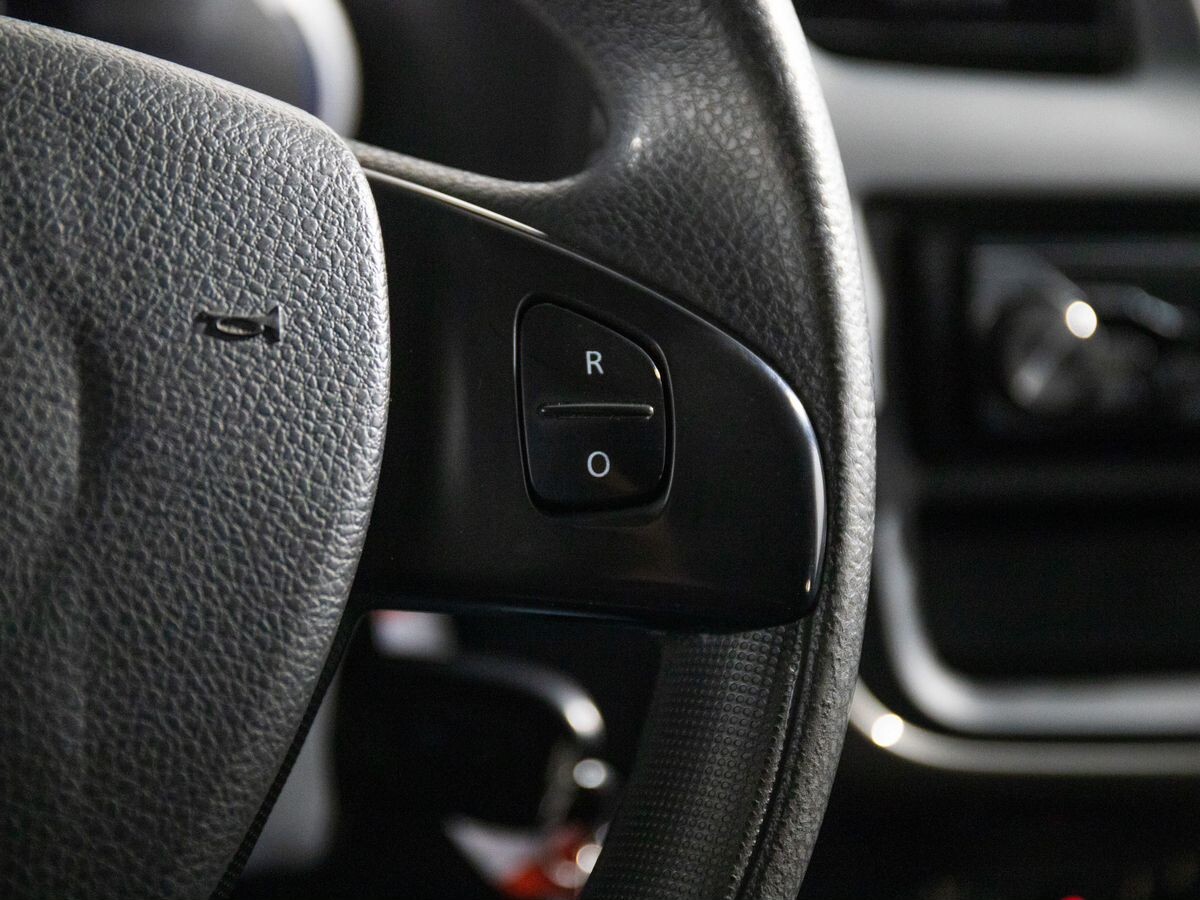 Renault Sandero 2016 - фото автомобиля