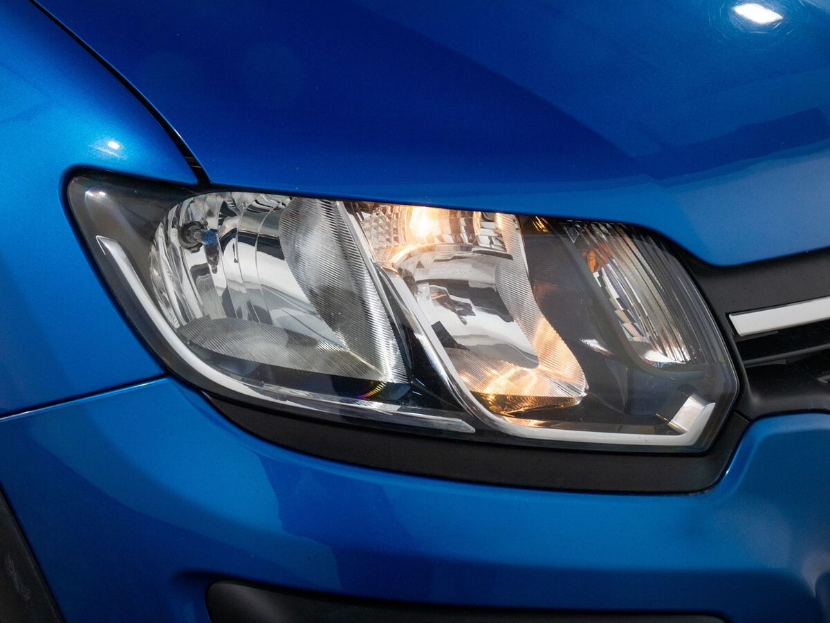 Renault Sandero 2016 - фото автомобиля