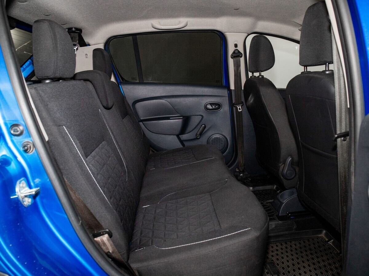 Renault Sandero 2016 - фото автомобиля