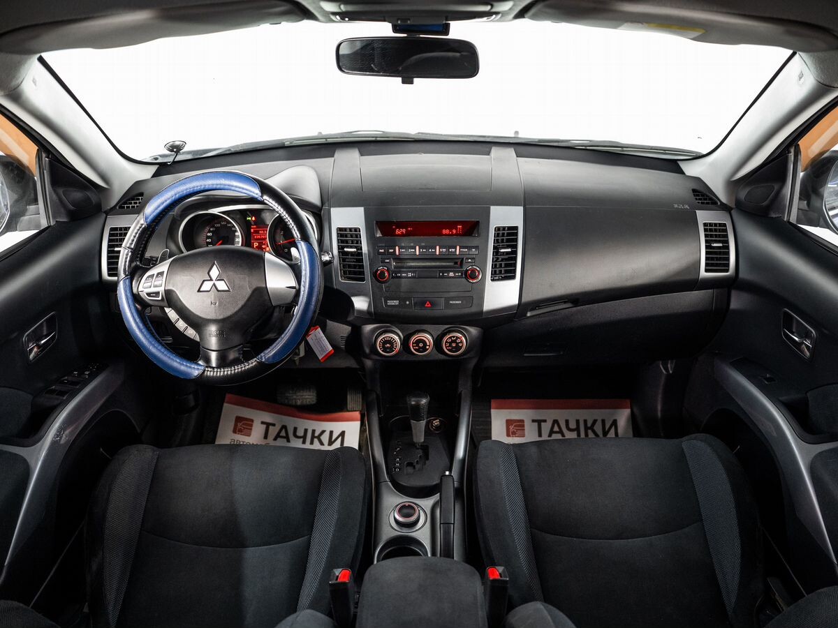 Mitsubishi Outlander 2008 - фото автомобиля