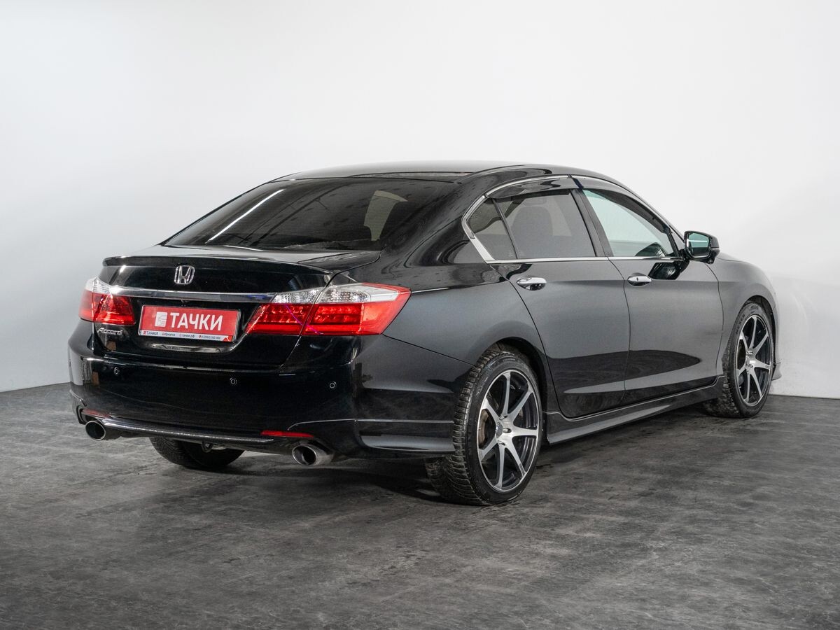 Honda Accord 2013 - фото автомобиля