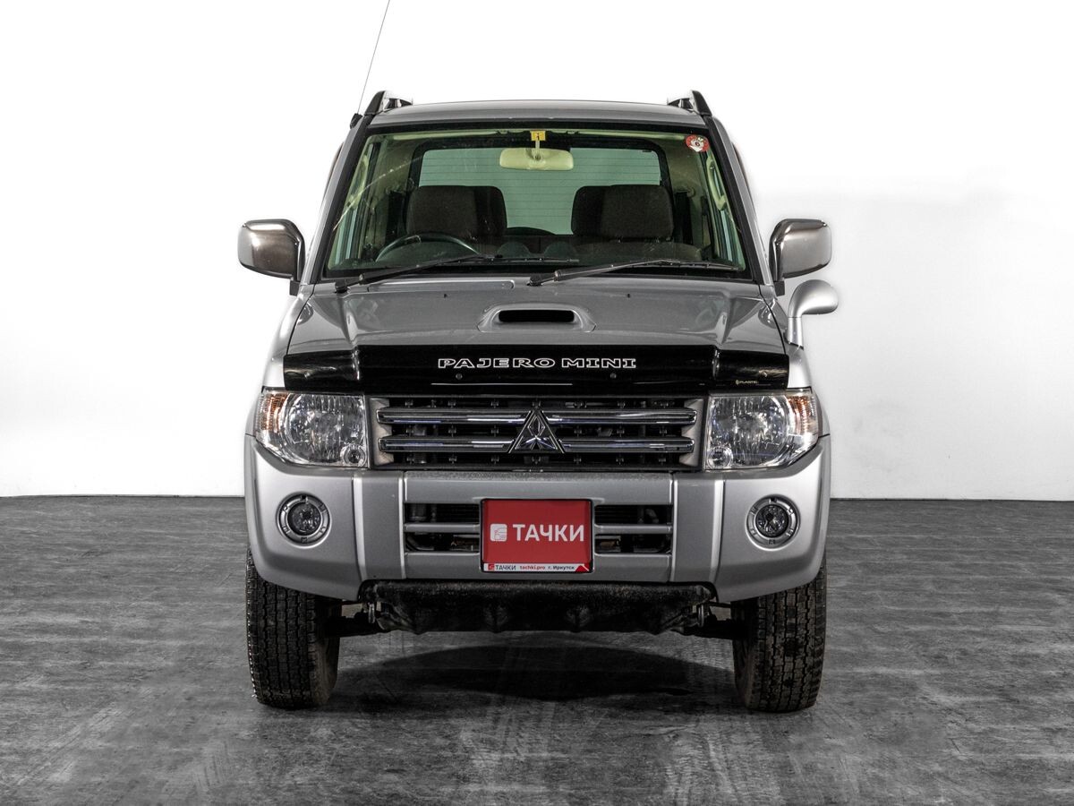 Mitsubishi Pajero Mini 2009 - фото автомобиля