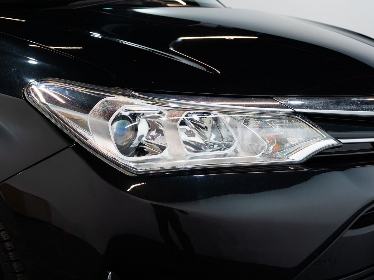 Toyota Corolla 2017 - фото автомобиля