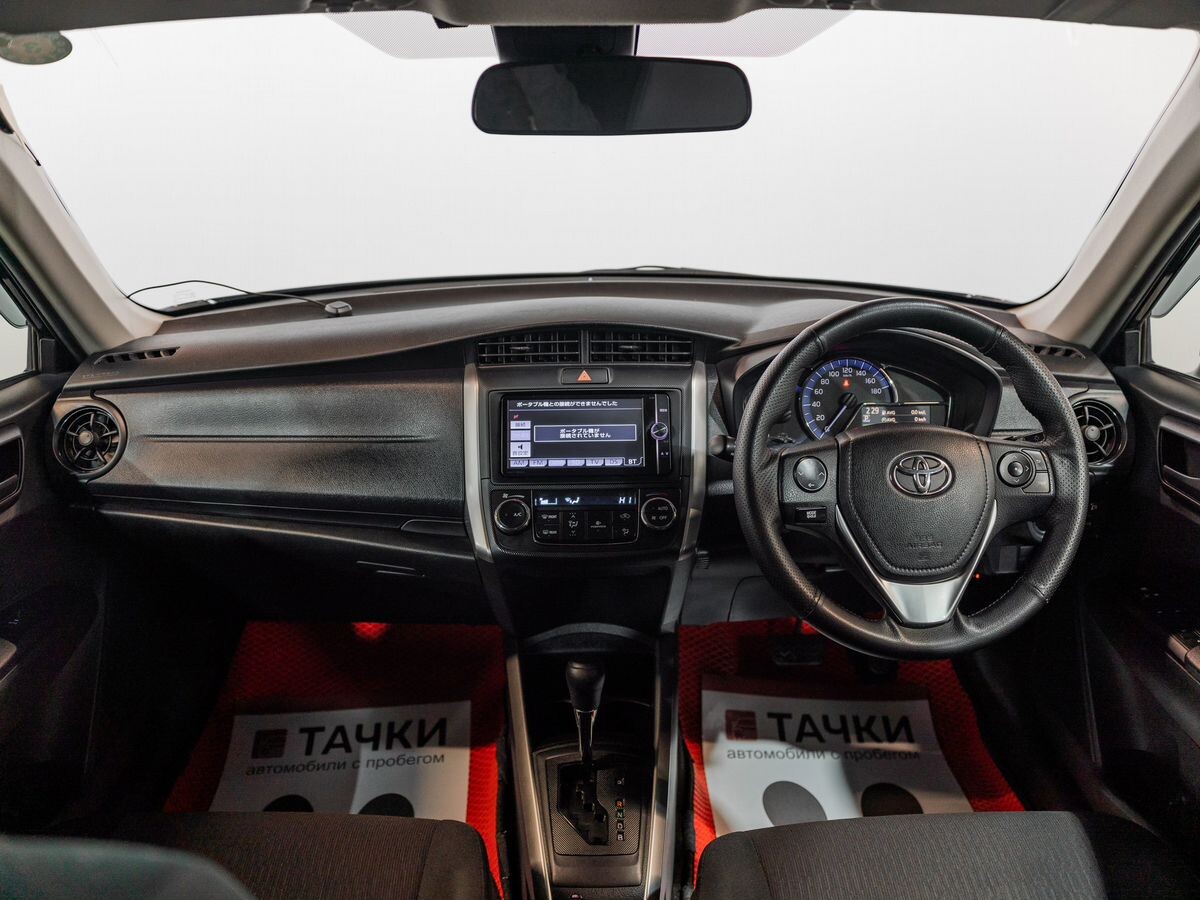 Toyota Corolla 2017 - фото автомобиля