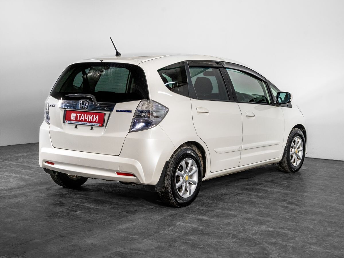 Honda Fit 2011 - фото автомобиля