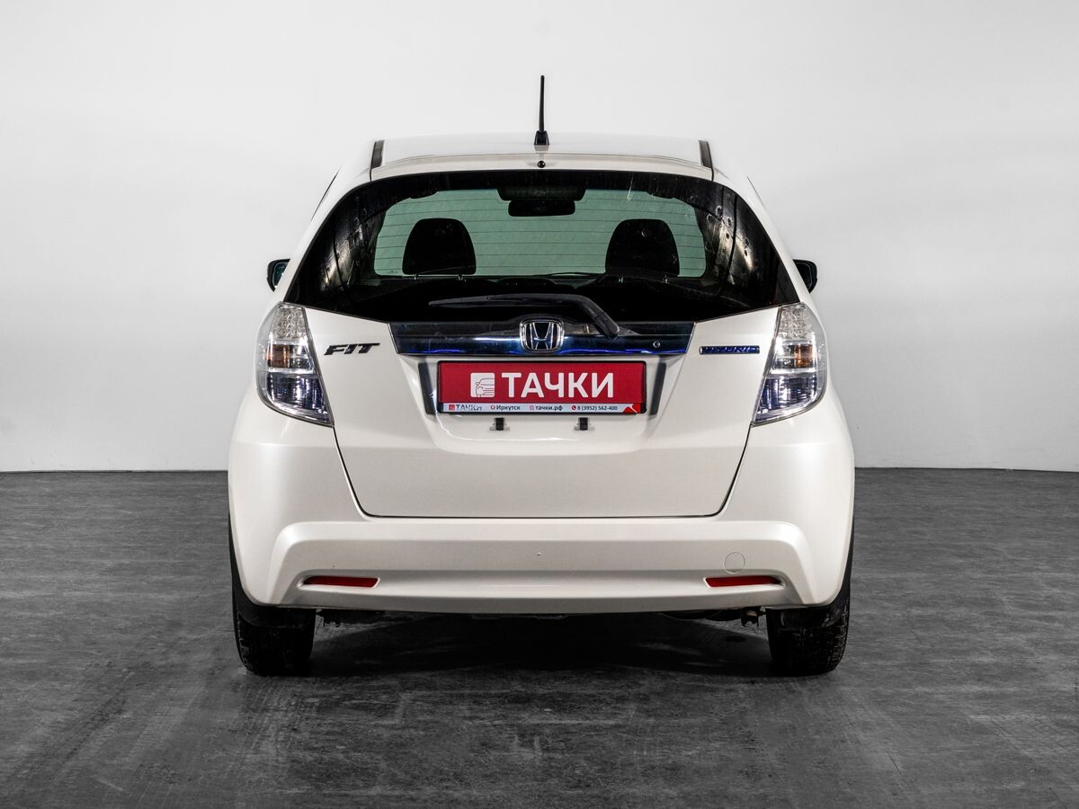 Honda Fit 2011 - фото автомобиля