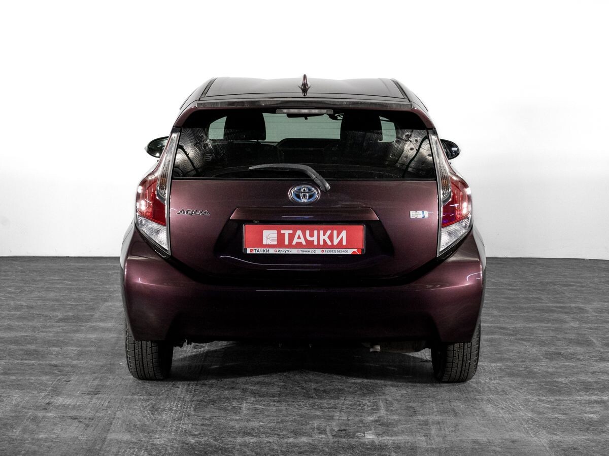 Toyota Aqua 2015 - фото автомобиля