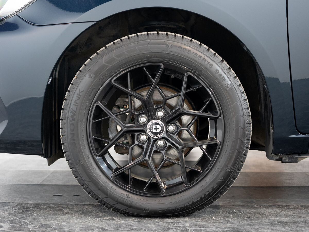 Toyota Allion 2016 - фото автомобиля