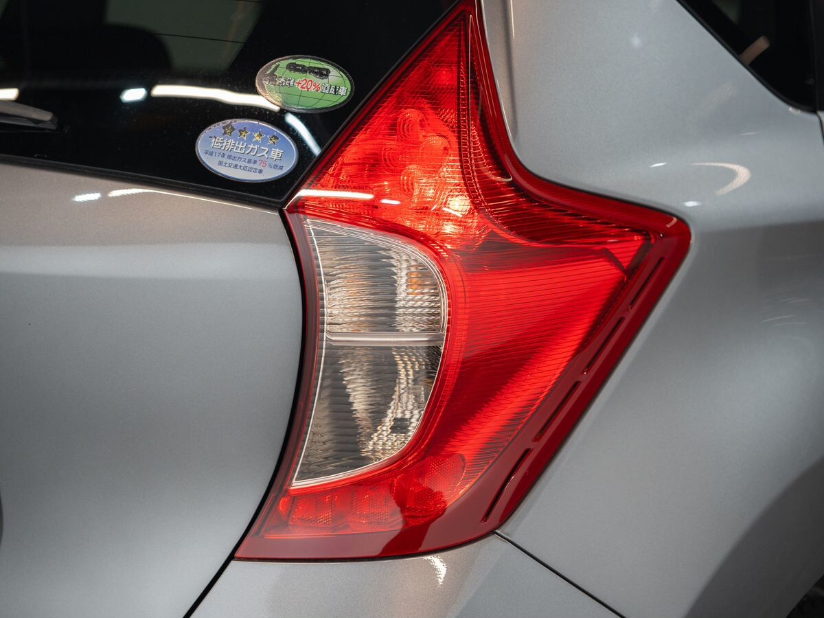 Nissan Note 2013 - фото автомобиля