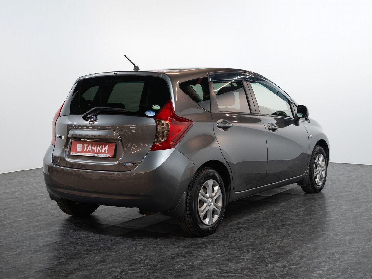 Nissan Note 2013 - фото автомобиля