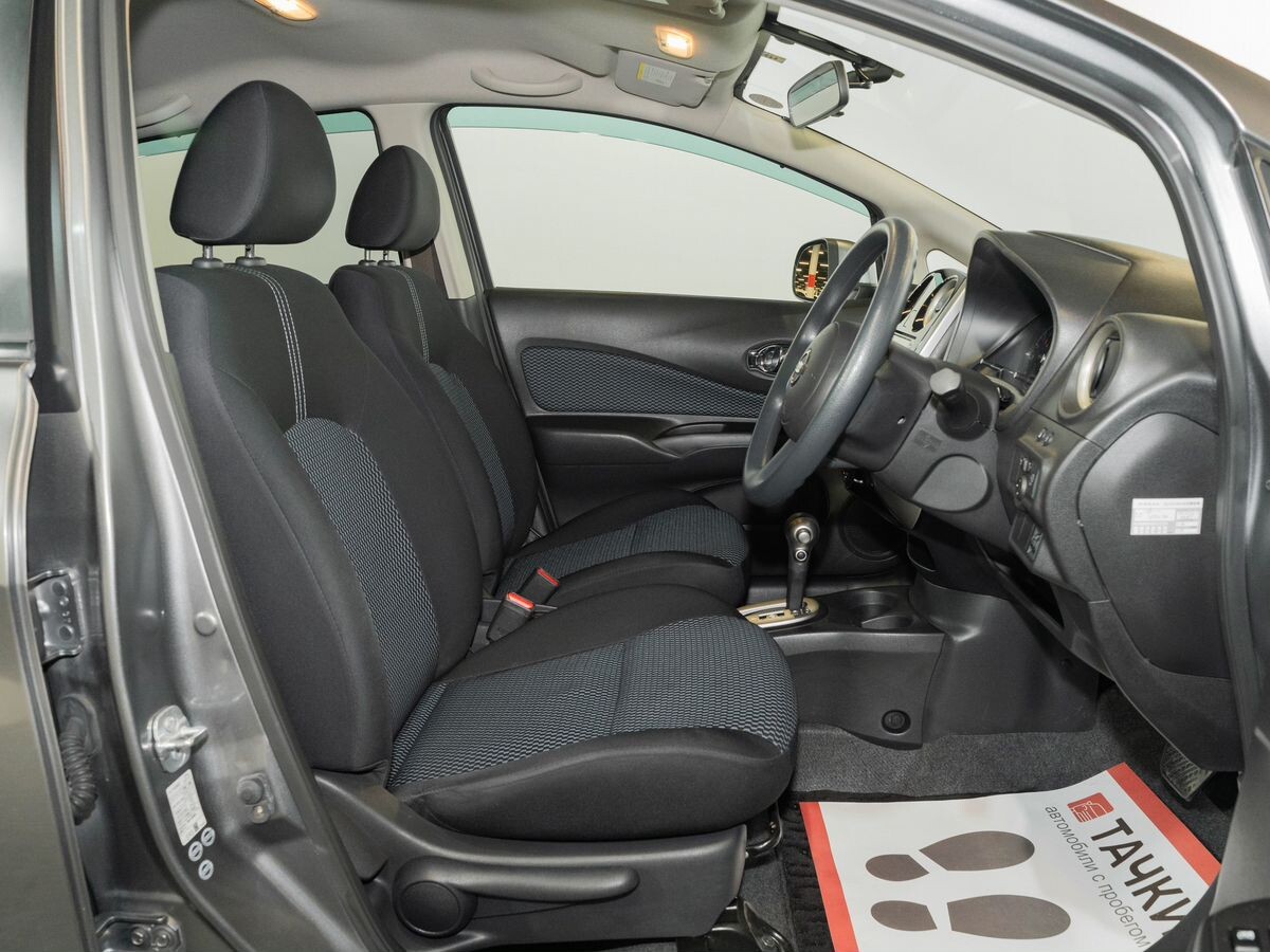 Nissan Note 2013 - фото автомобиля