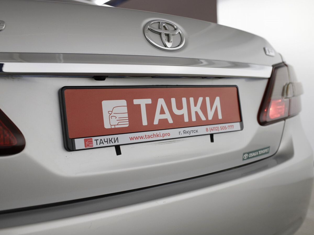 Toyota Premio 2010 - фото автомобиля