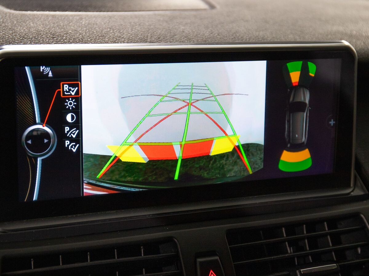 BMW X5 2012 - фото автомобиля