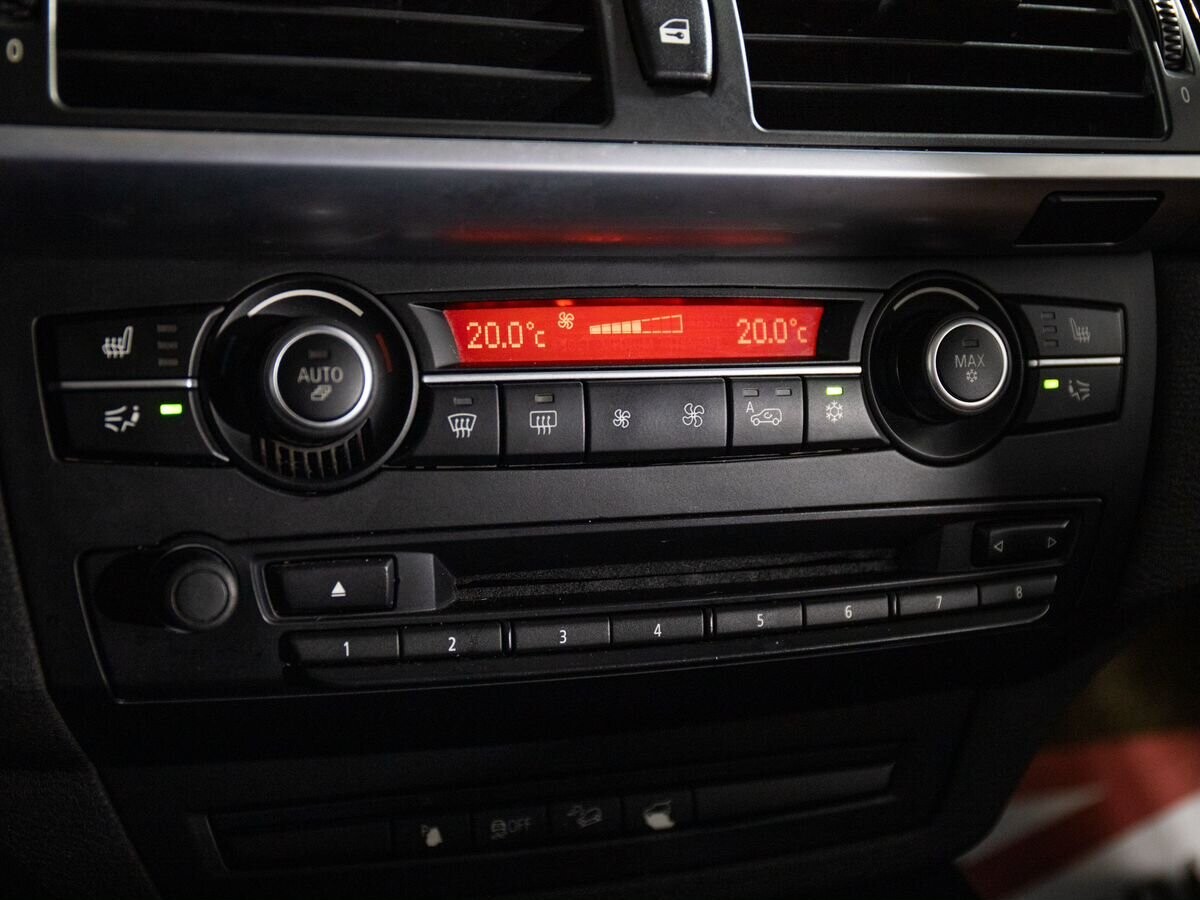 BMW X5 2012 - фото автомобиля