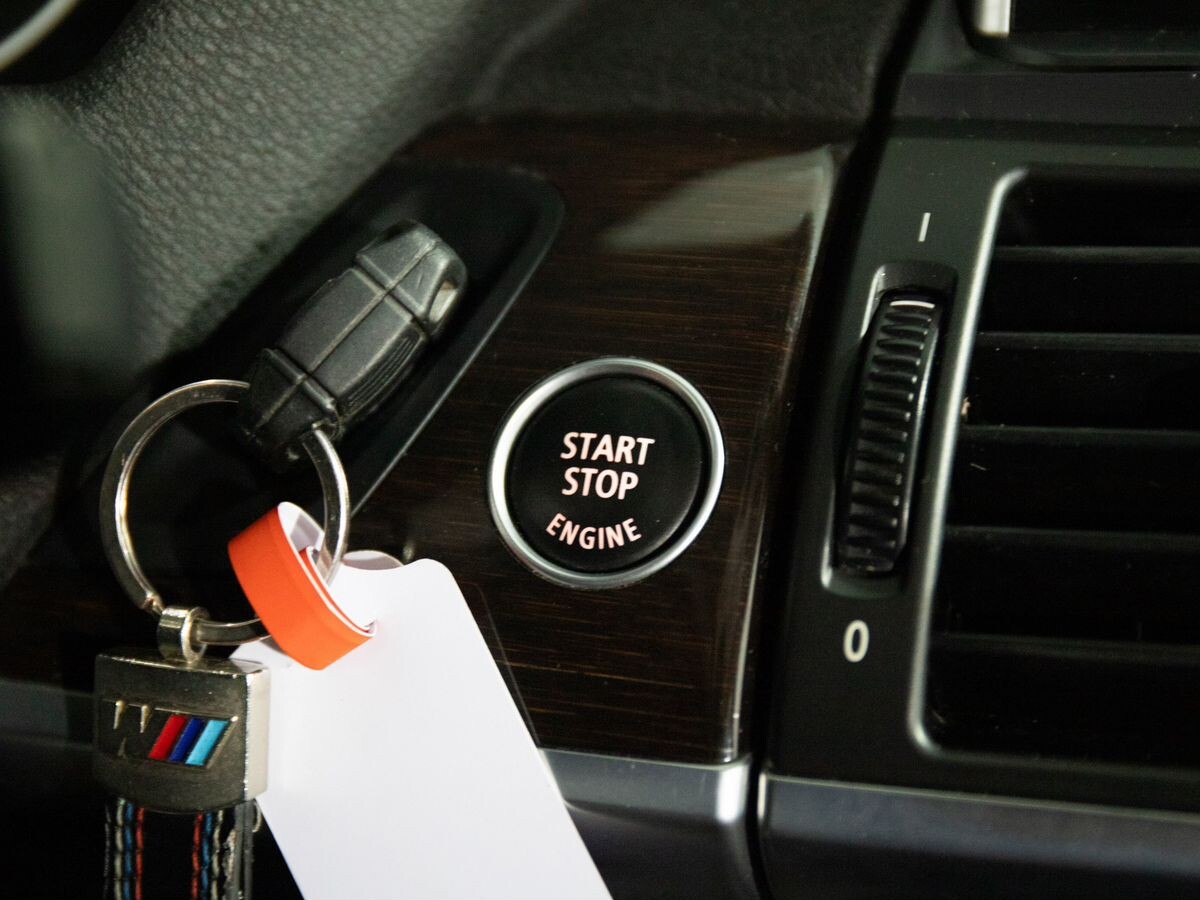 BMW X5 2012 - фото автомобиля