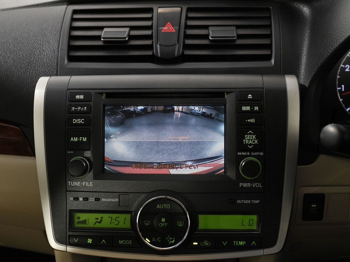 Toyota Premio 2014 - фото автомобиля