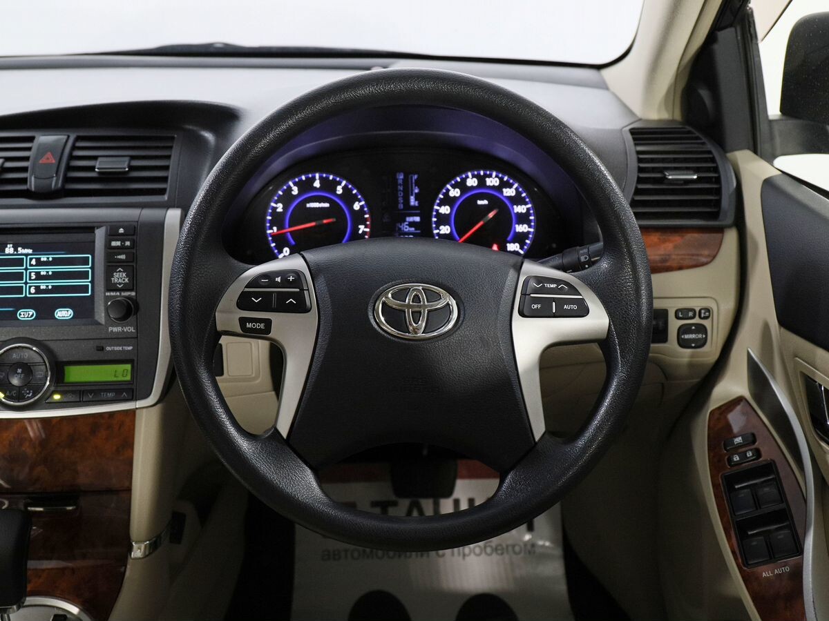 Toyota Premio 2014 - фото автомобиля