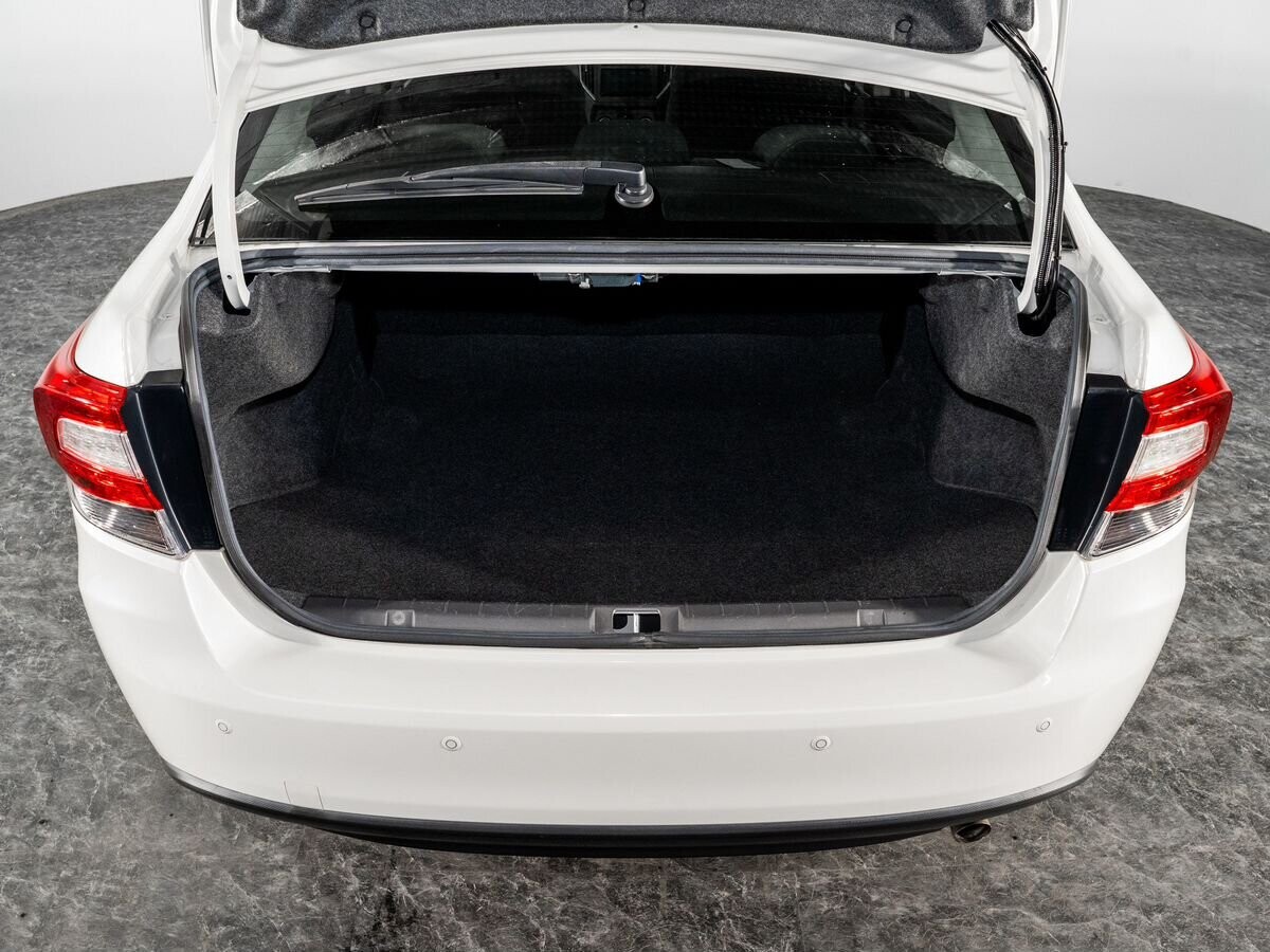 Subaru Impreza 2019 - фото автомобиля