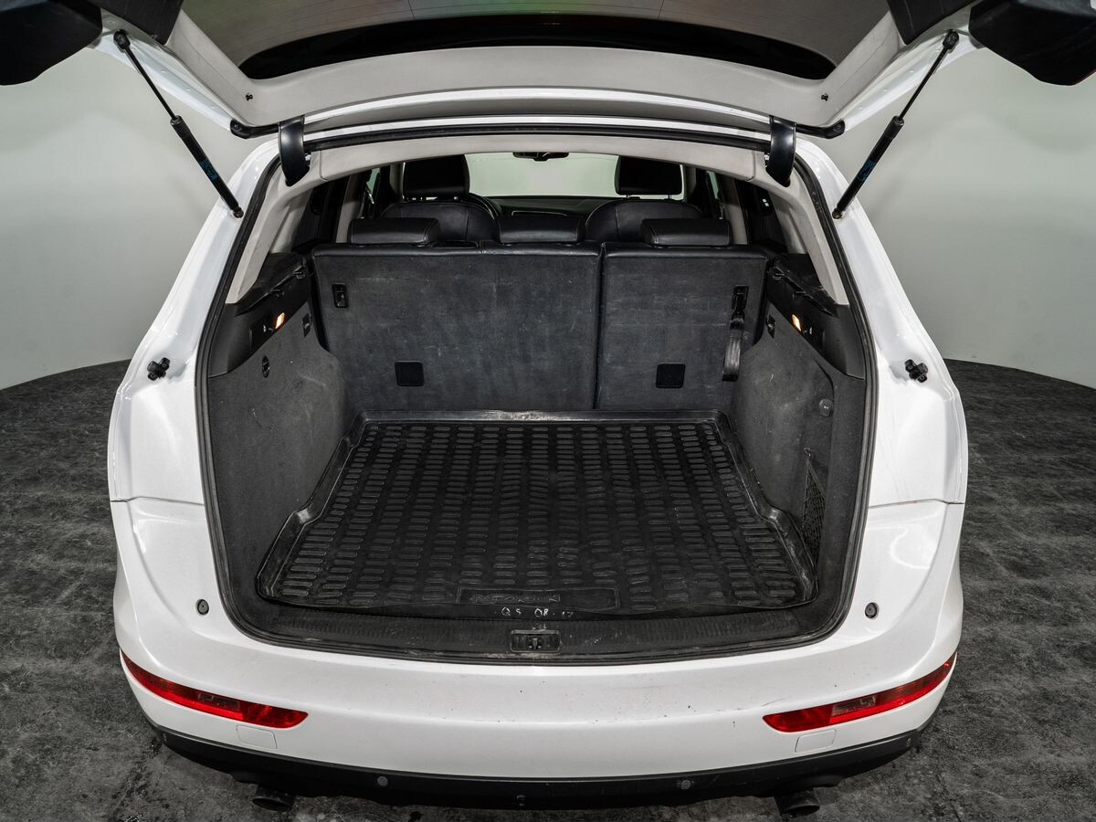 Audi Q5 2012 - фото автомобиля