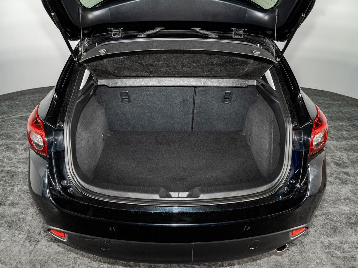 Mazda Axela 2015 - фото автомобиля