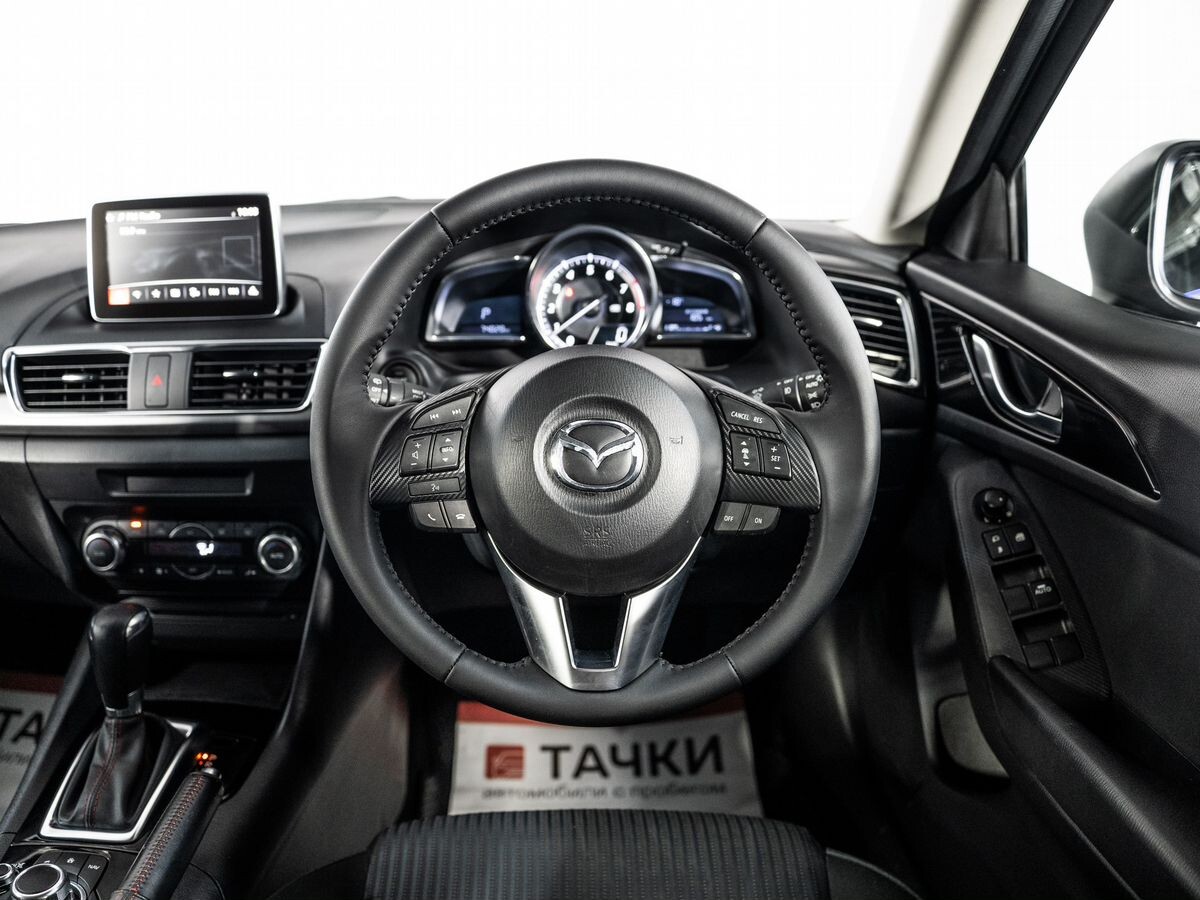 Mazda Axela 2015 - фото автомобиля