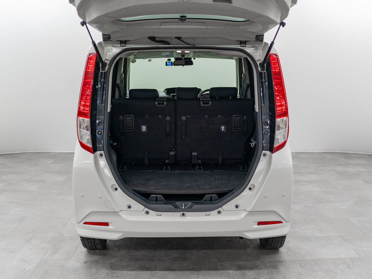 Toyota Roomy 2020 - фото автомобиля