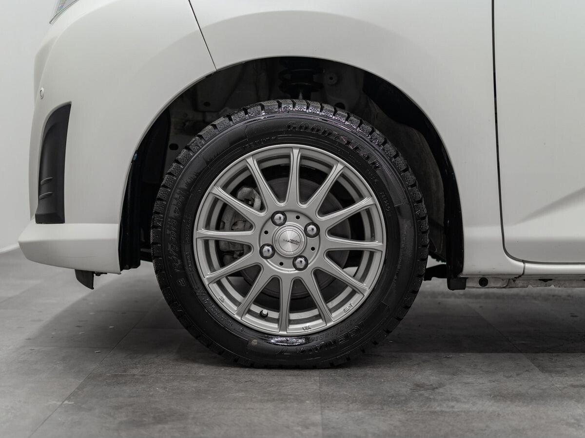 Toyota Roomy 2020 - фото автомобиля