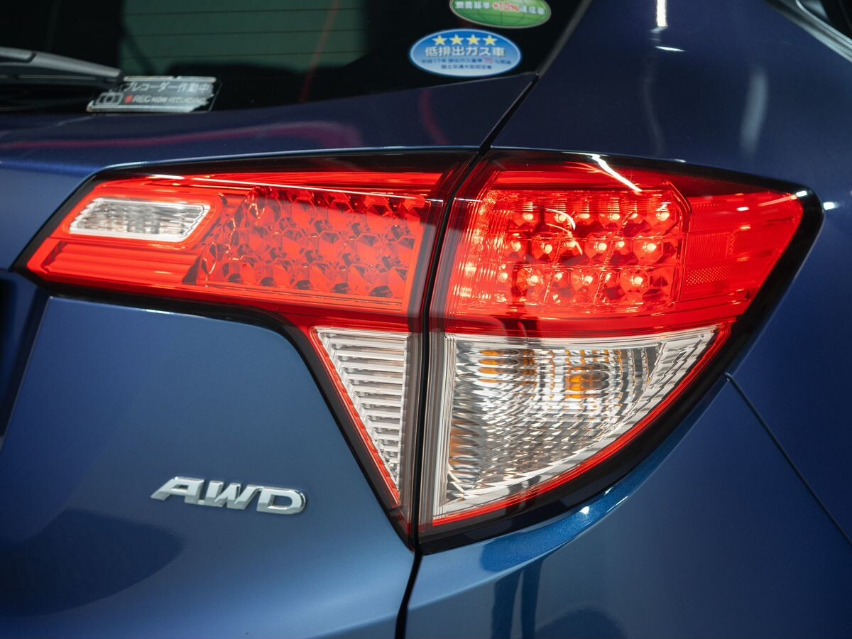 Honda Vezel 2017 - фото автомобиля