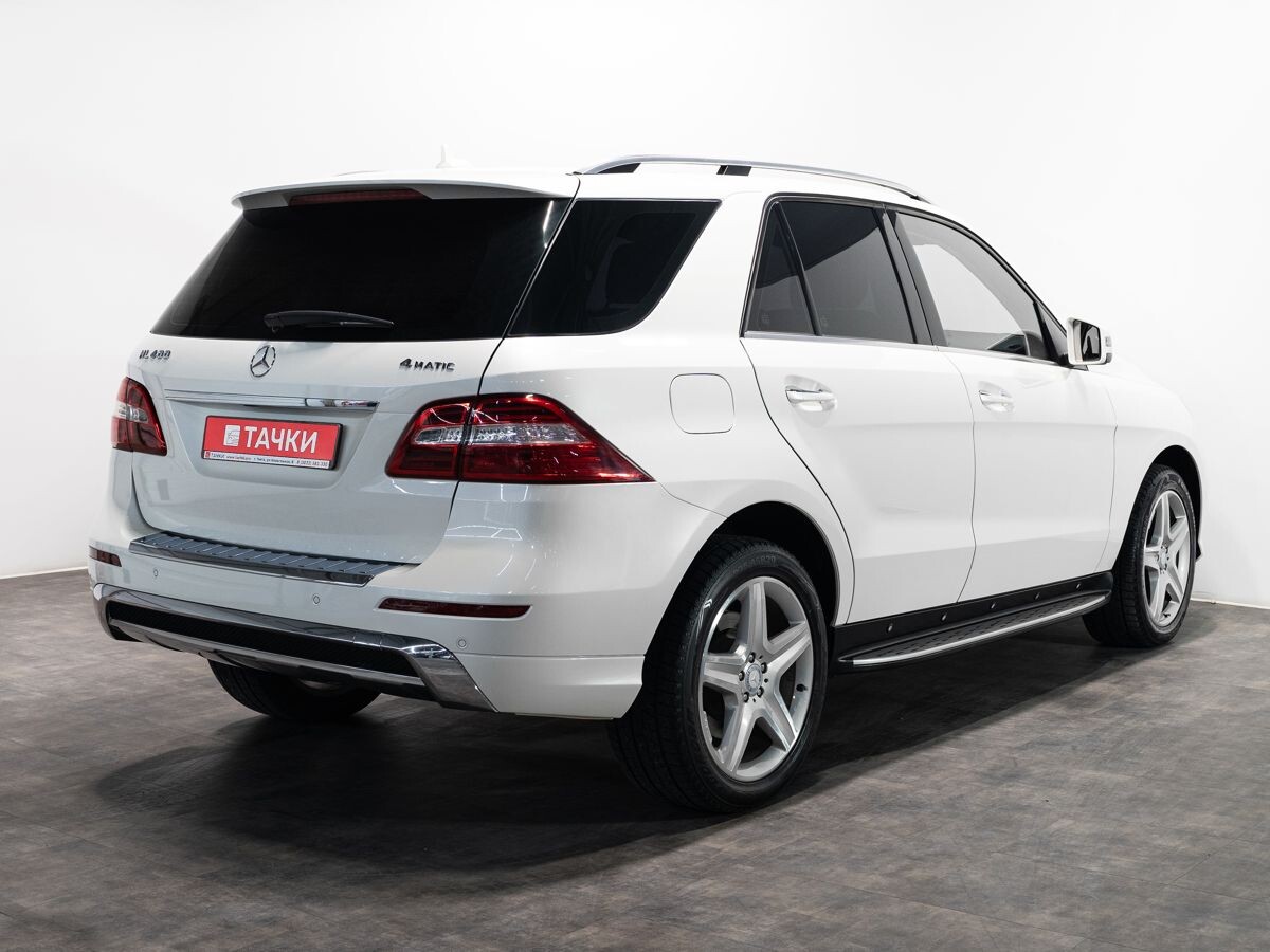 Mercedes-Benz M-Класс 2013 - фото автомобиля