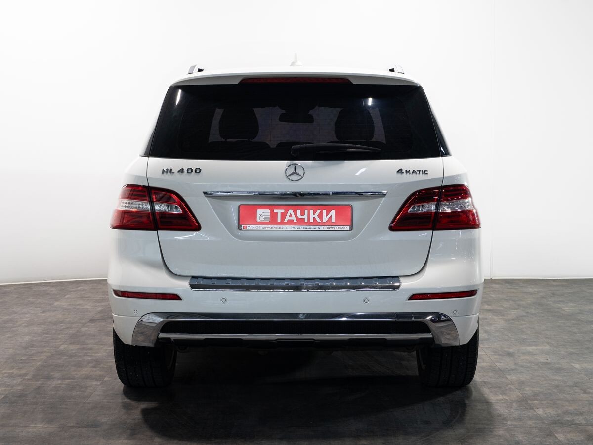 Mercedes-Benz M-Класс 2013 - фото автомобиля