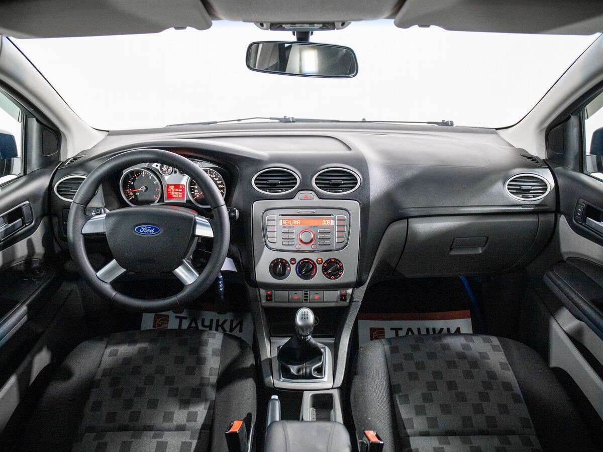 Ford Focus 2009 - фото автомобиля
