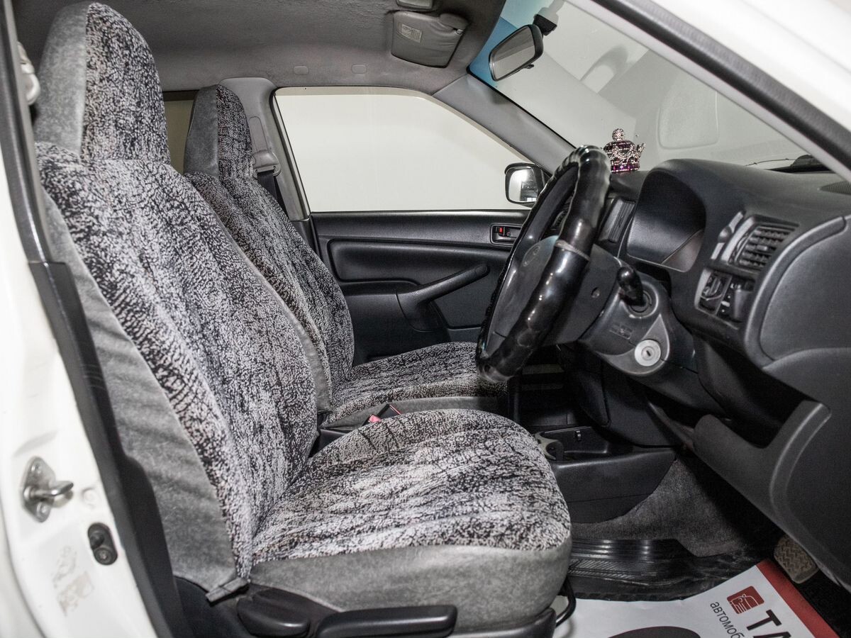 Toyota Probox 2005 - фото автомобиля