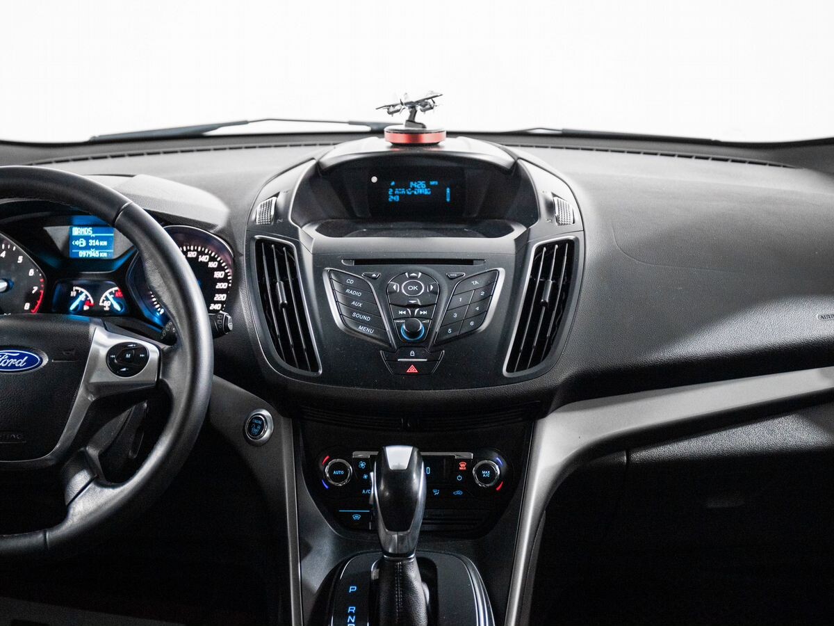 Ford Kuga 2014 - фото автомобиля