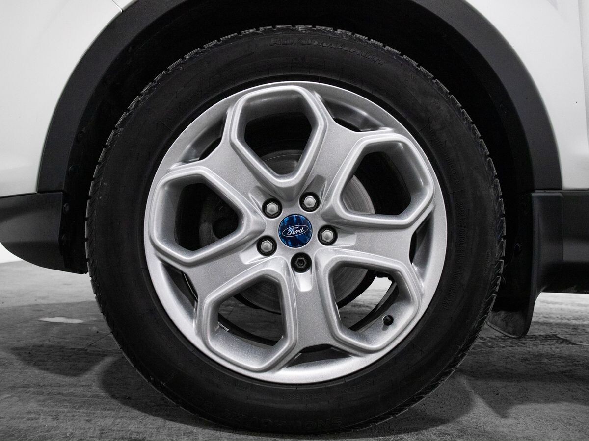 Ford Kuga 2014 - фото автомобиля