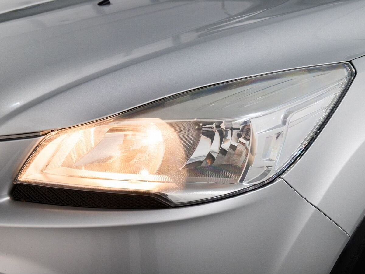 Ford Kuga 2014 - фото автомобиля