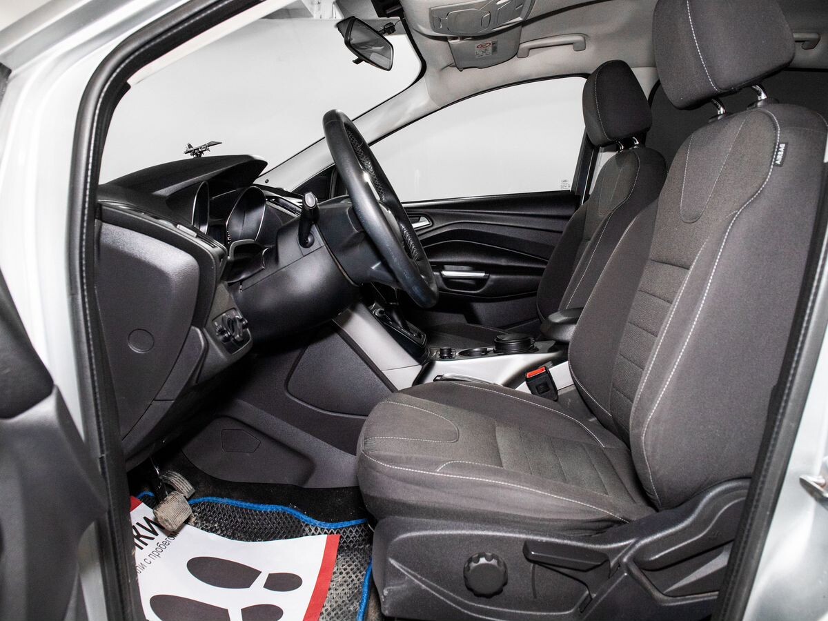 Ford Kuga 2014 - фото автомобиля