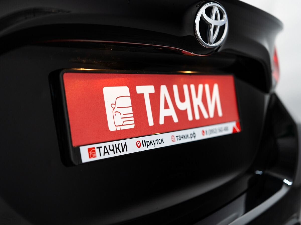 Toyota Yaris 2020 - фото автомобиля